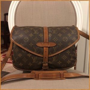 Authentic Louis Vuitton Saumur 30